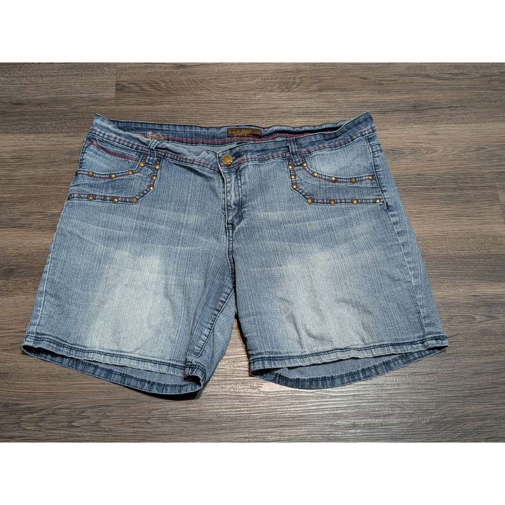 Southpole‎ Womens Plus Size 22 Denim Shorts Light Wash Studded Y2K Streetwear